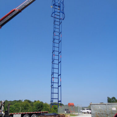 Adjustable Ladder with Cage